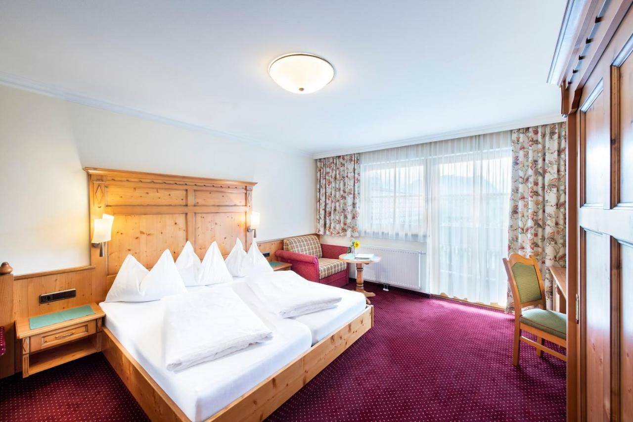 Hotel Seeblick Goldegg Εξωτερικό φωτογραφία
