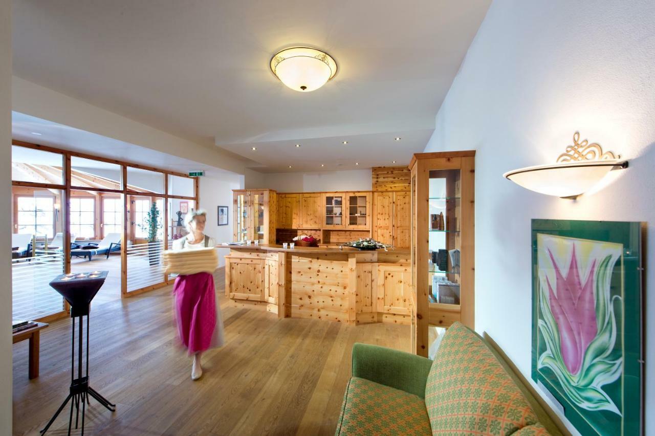 Hotel Seeblick Goldegg Εξωτερικό φωτογραφία